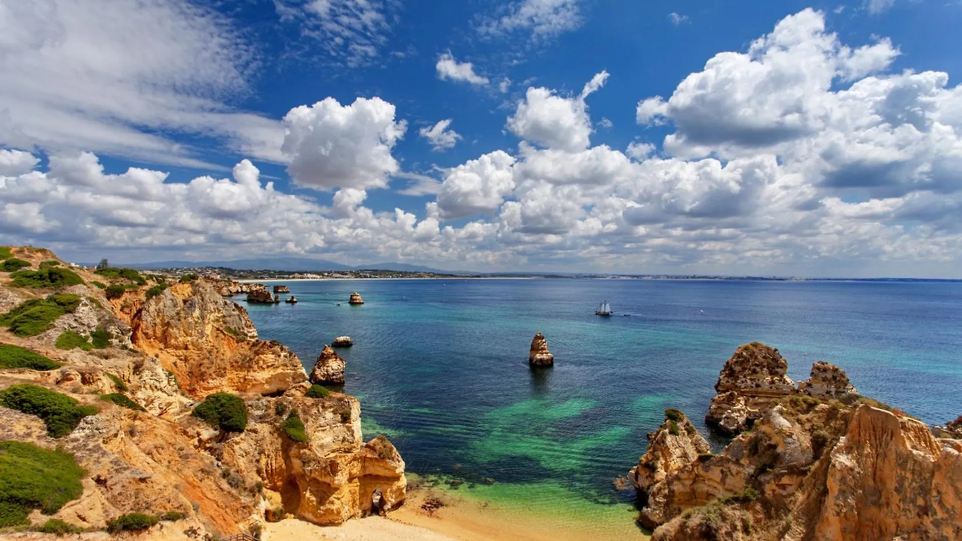 Governors Row Studios Lagos Portugal